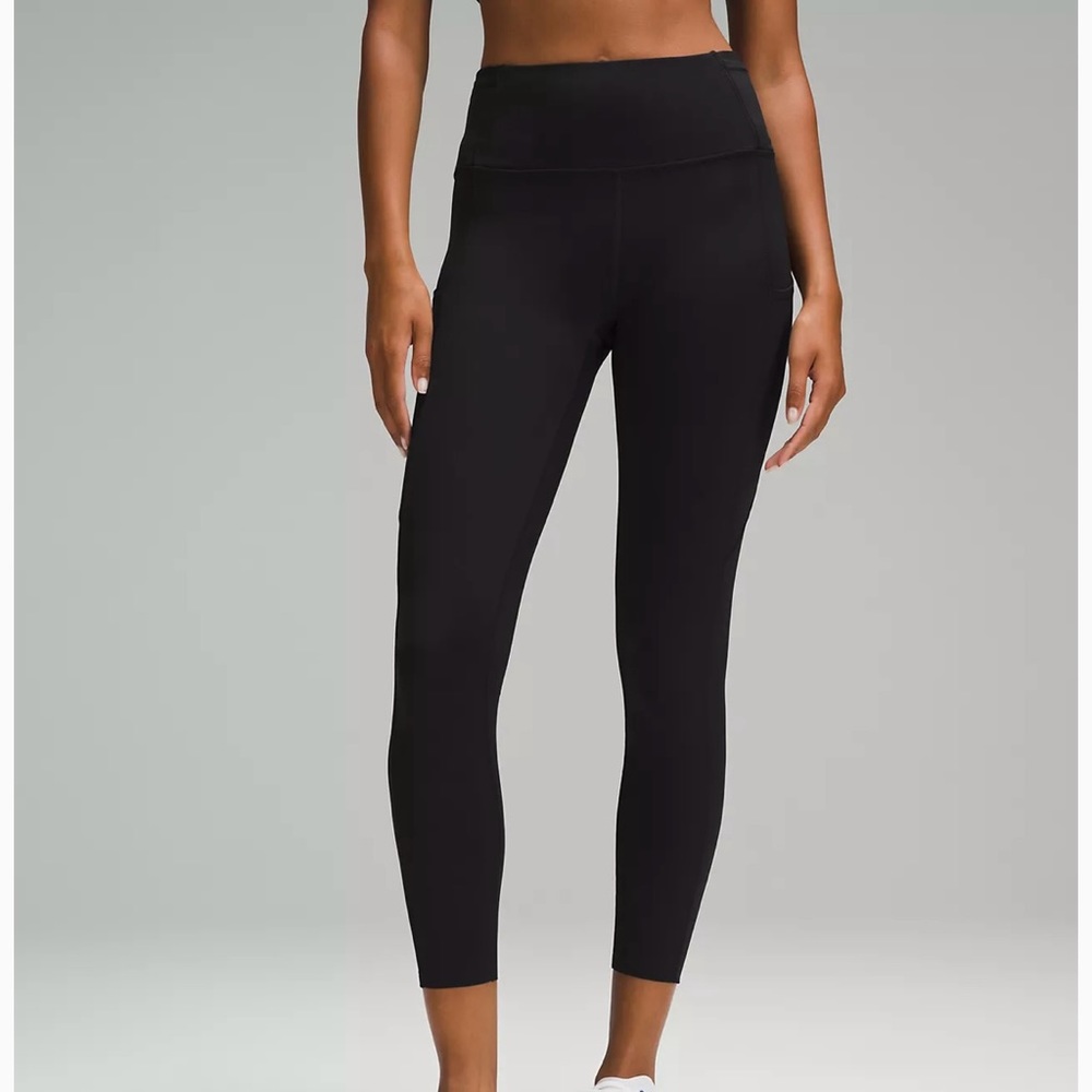 Lululemon Fast and Free High-Rise 23” Leggings